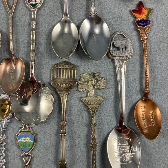 31 Vtg/Antique Collectible Souvenir Teaspoons Spoons Lot Commemorative Worldwide - Picture 6 of 10